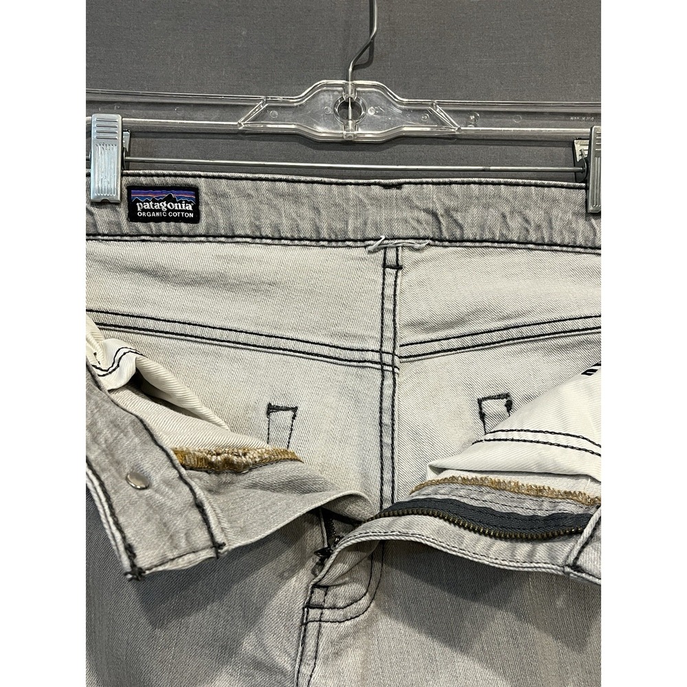 Patagonia Jeans Men's 34x31 Gray Straight Leg Stretch Denim Pants Light Wash - Picture 8 of 15